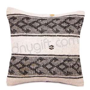 El Dokuma Kilim Minder
