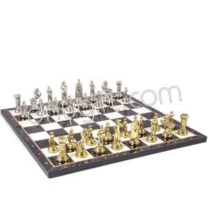 No 4 Metal Figür Satranç Seti