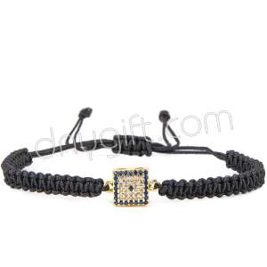 Zirkon Taşlı Makrome Örgülü Kare Bileklik